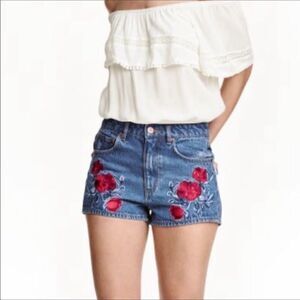 H&M Coachella denim jean shorts with red roses-8